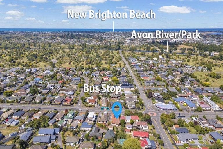 Photo of property in 2/149 Gayhurst Road, Dallington, Christchurch, 8061