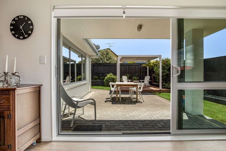 Photo of property in 76 Rimuvale Street, Pukehangi, Rotorua, 3015