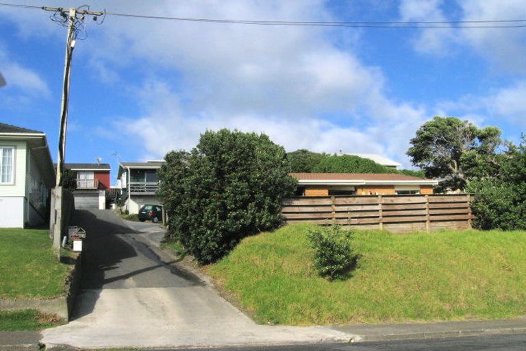 Photo of property in 51b Tireti Road, Titahi Bay, Porirua, 5022