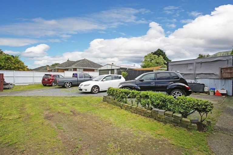 Photo of property in 3 Valentine Street, Papakura, 2110