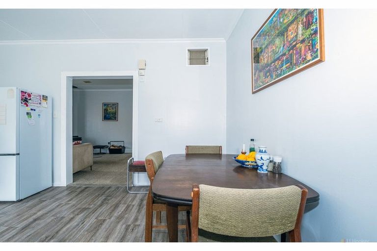 Photo of property in 22 Harris Street, Waimate, 7924