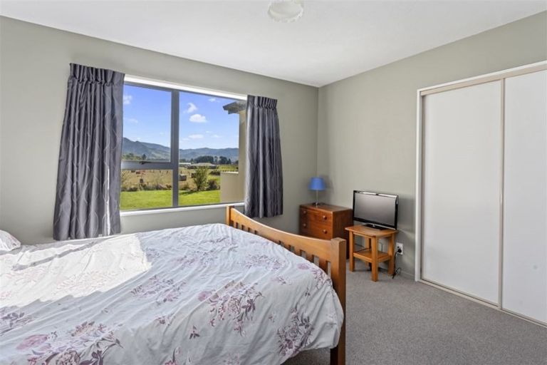 Photo of property in 2 Campbell Lane, Oxford, 7430