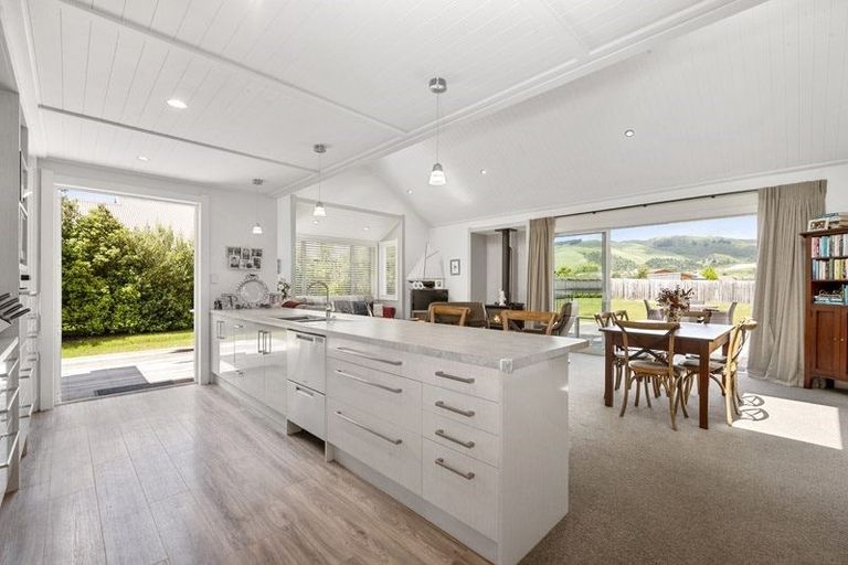 Photo of property in 18 Pukeko Way, Kinloch, Taupo, 3377