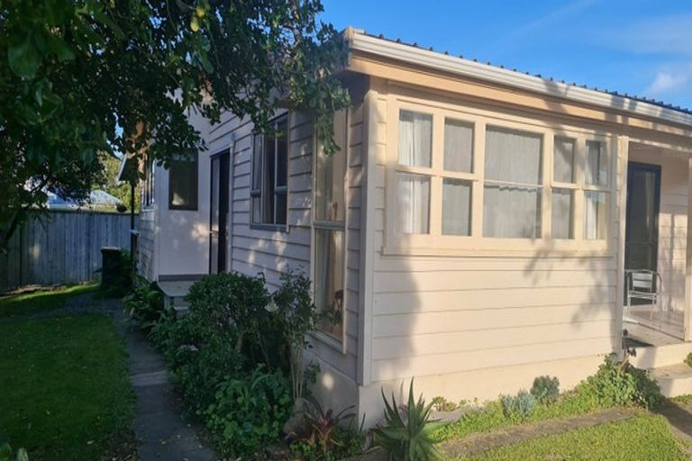 Photo of property in 13 Athenree Road, Athenree, Katikati, 3177