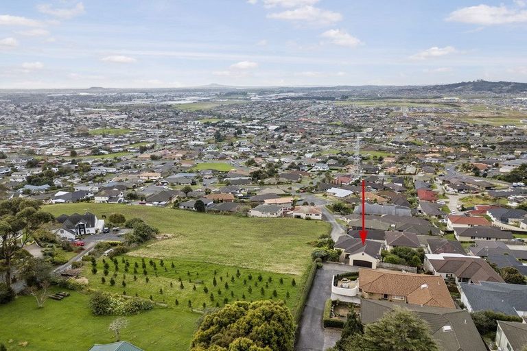 Photo of property in 132 Redoubt Road, Goodwood Heights, Auckland, 2105