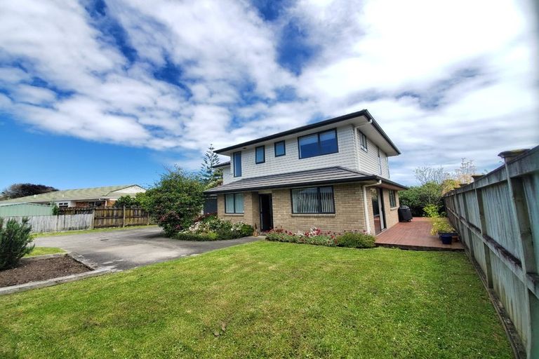 Photo of property in 20a Duncan Avenue, Te Atatu South, Auckland, 0610