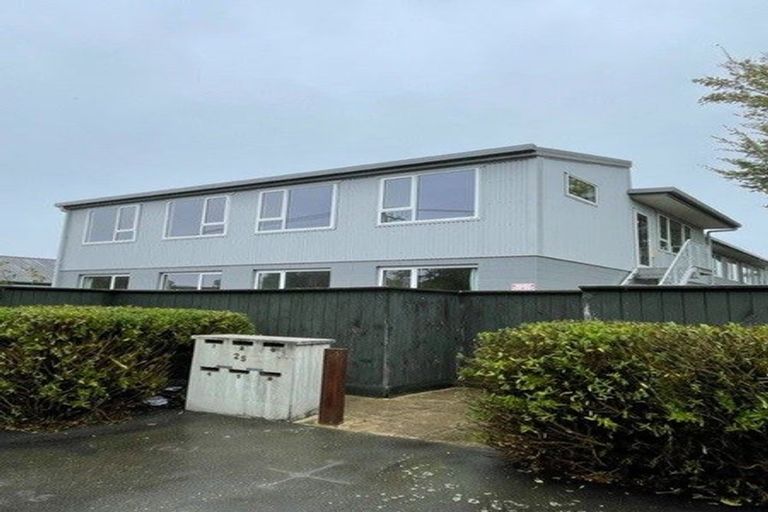Photo of property in 5/25 Newnham Terrace, Upper Riccarton, Christchurch, 8041