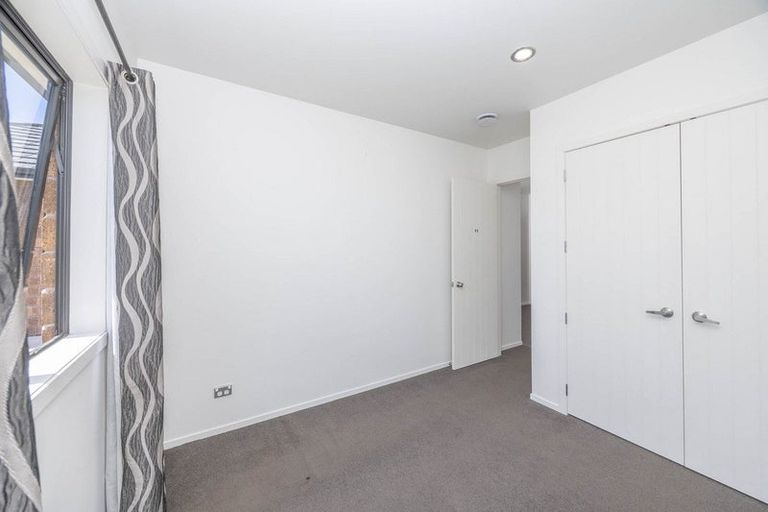 Photo of property in 15 Te Ironui Place, Huntington, Hamilton, 3210