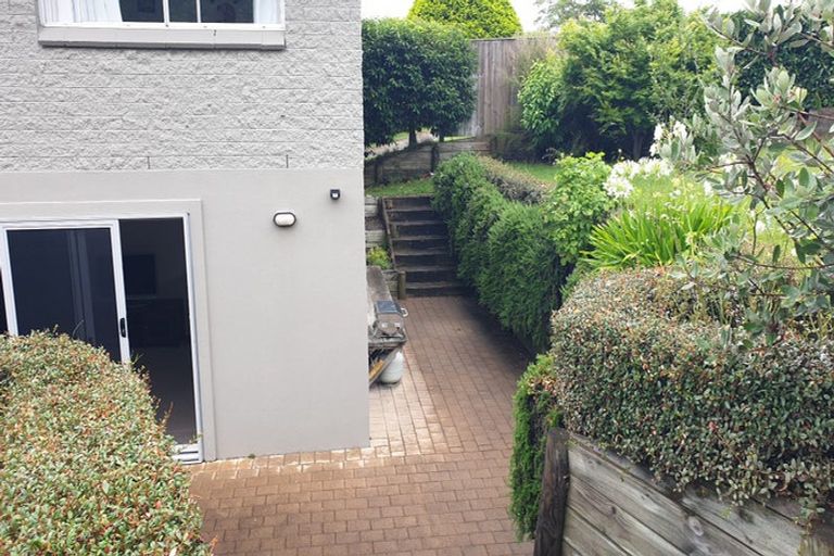 Photo of property in 15 Isobel Street, Acacia Bay, Taupo, 3330