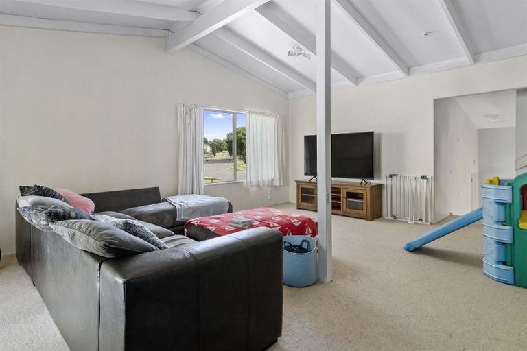Photo of property in 57a Dingadee Street, Welcome Bay, Tauranga, 3112