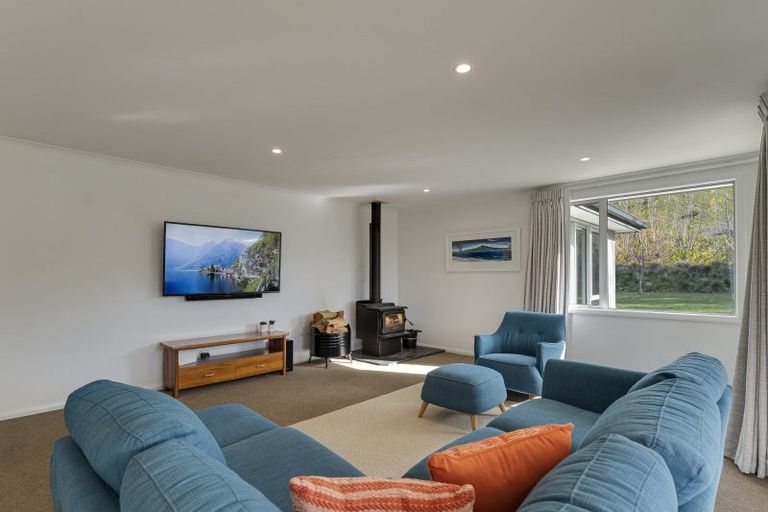 Photo of property in 20 Perriam Place, Mount Pisa, Cromwell, 9383