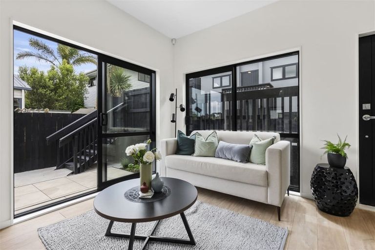 Photo of property in 61d Andrew Road, Howick, Auckland, 2010