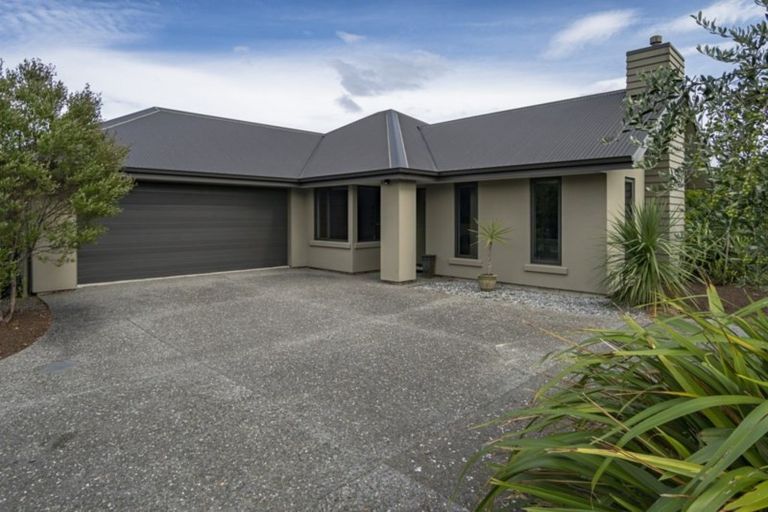 Photo of property in 17 Cambelldon Crescent, Stoke, Nelson, 7011