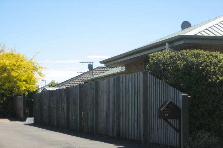 Photo of property in 16 Glenconnor Place, Burwood, Christchurch, 8083