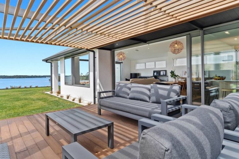 Photo of property in 71 Lynley Park Drive, Omokoroa, 3114