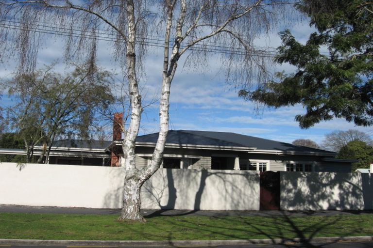 Photo of property in 2 Piako Road, Claudelands, Hamilton, 3214