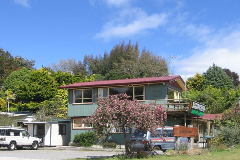 Photo of property in 27 Tremaine Avenue, Two Mile Bay, Taupo, 3330