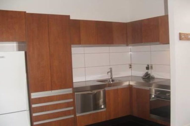 Photo of property in 1/20 Standen Street, Karori, Wellington, 6012