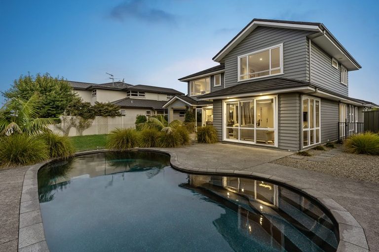 Photo of property in 13 Milano Boulevard, Karaka, Papakura, 2113