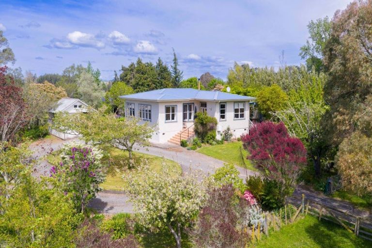 Photo of property in 5 Petersen Place, Waipukurau, 4200