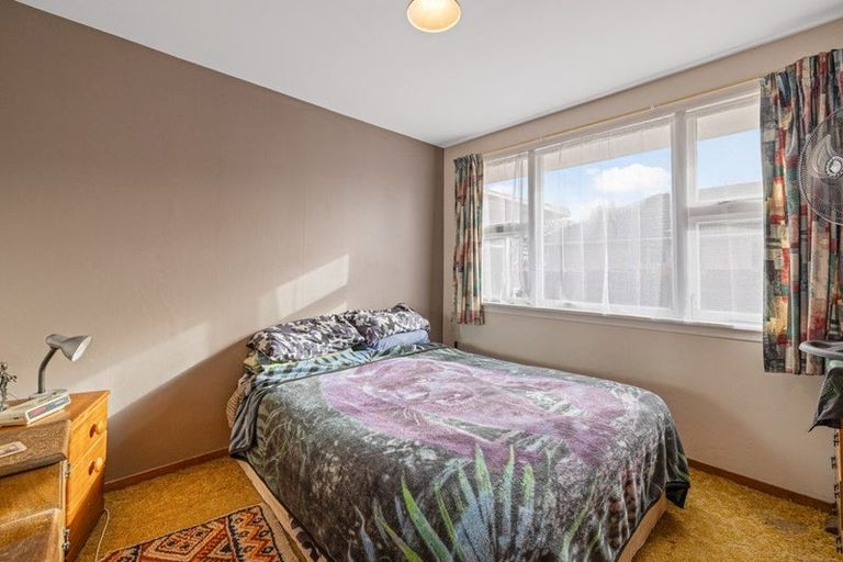 Photo of property in 413 Linwood Avenue, Bromley, Christchurch, 8062