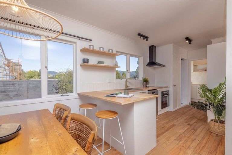 Photo of property in 19 Dunlop Road, Te Puke, 3119