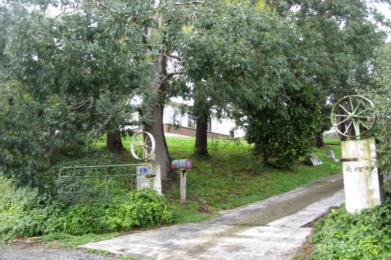 Photo of property in 51 Allen Road South, Waldronville, Dunedin, 9018