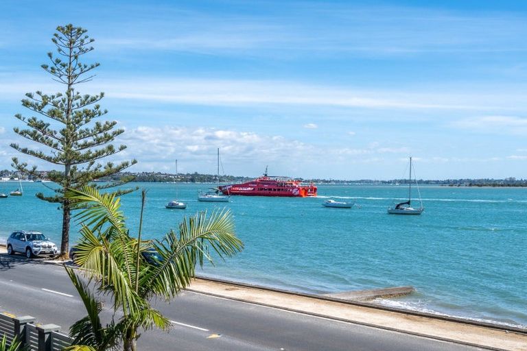 Photo of property in 8 The Parade, Bucklands Beach, Auckland, 2012