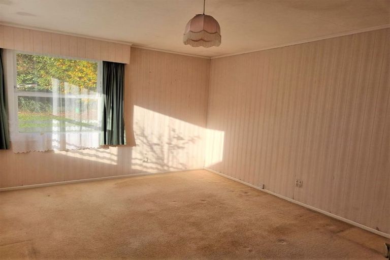 Photo of property in 2/22 Hillcrest Avenue, Hillcrest, Auckland, 0627