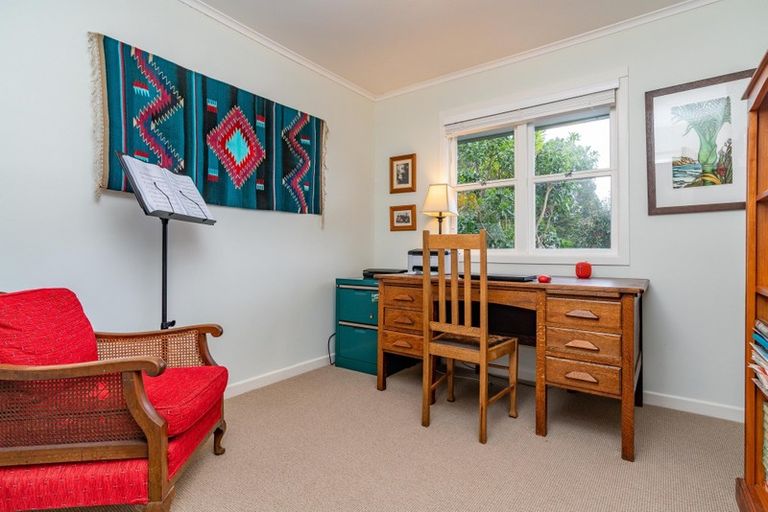 Photo of property in 122 Massey Road, Waipu, 0582