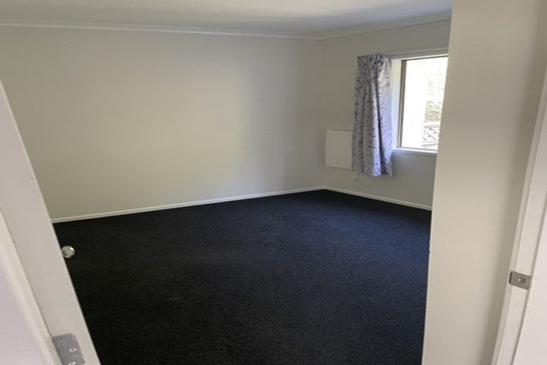 Photo of property in 17 Sirsi Terrace, Broadmeadows, Wellington, 6035