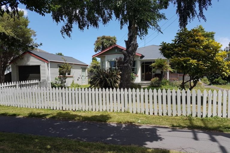 Photo of property in 122 Studholme Street, Somerfield, Christchurch, 8024