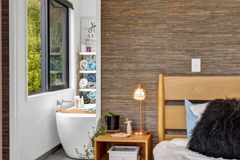 Photo of property in 511 Plymouth Road, Koru, New Plymouth, 4374