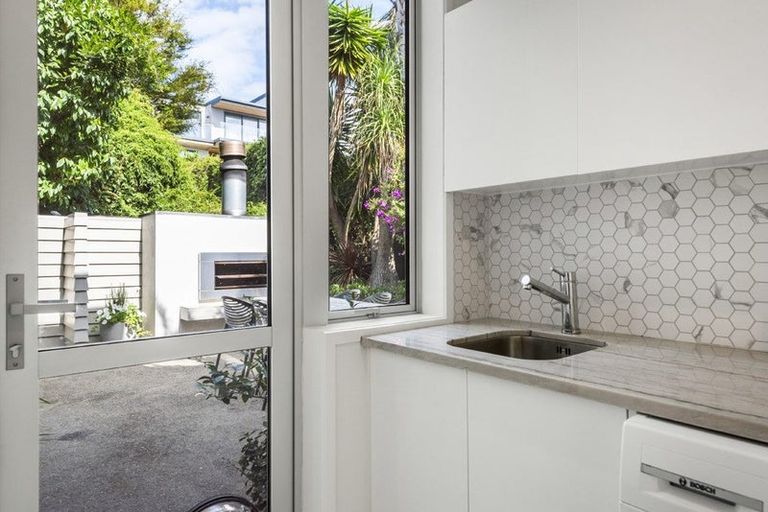 Photo of property in 1/56 Castor Bay Road, Castor Bay, Auckland, 0620