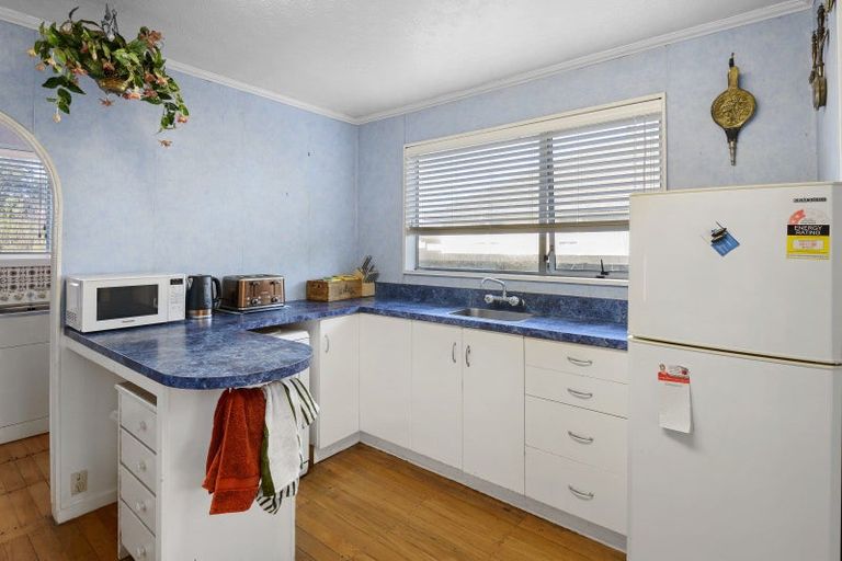 Photo of property in 8 Oakhurst Place, Russley, Christchurch, 8042