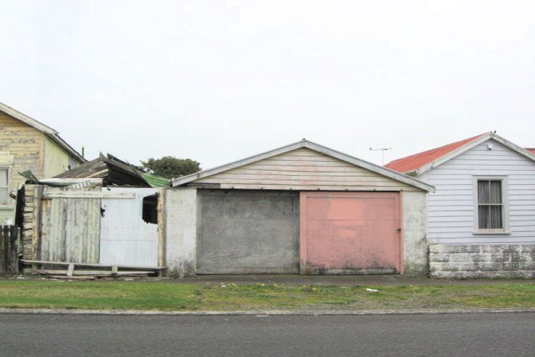 Photo of property in 69 Cracroft Street, Waitara, 4320
