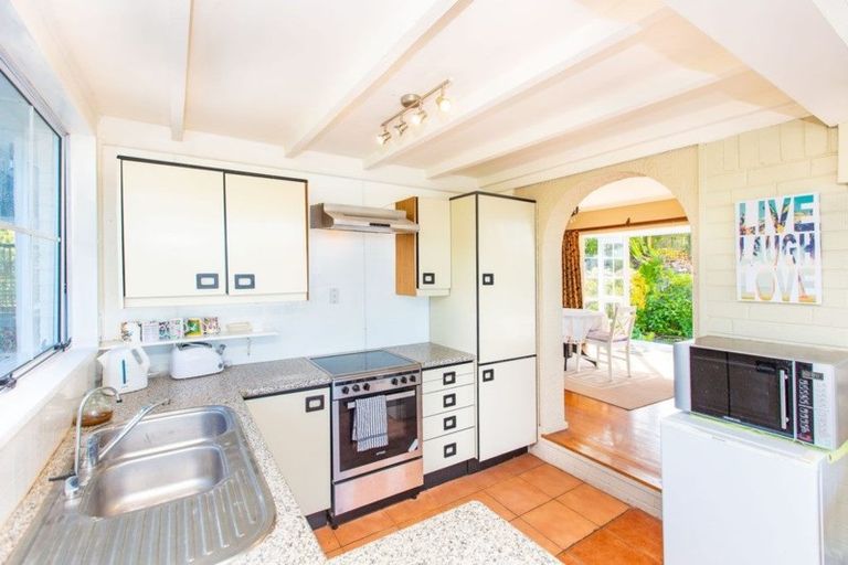 Photo of property in 23 Bay View Road, Raglan, 3225