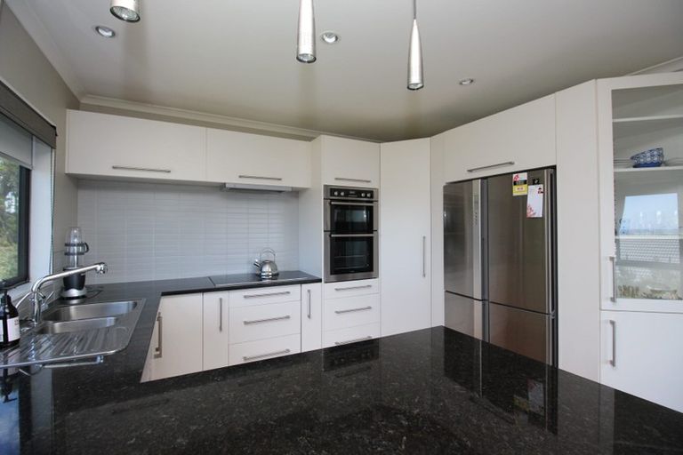 Photo of property in 6 Gulf Harbour Drive, Gulf Harbour, Whangaparaoa, 0930
