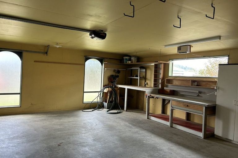 Photo of property in 20 Parfitt Place, Greymouth, 7805