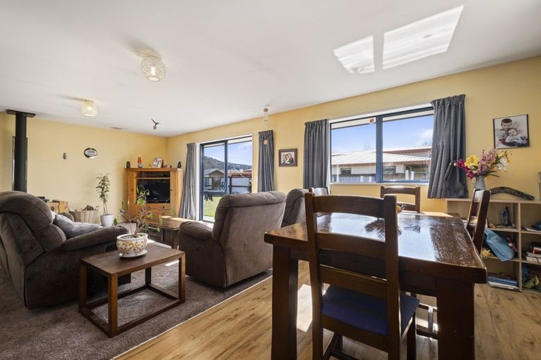 Photo of property in 13 Ash Avenue, Albert Town, Wanaka, 9305