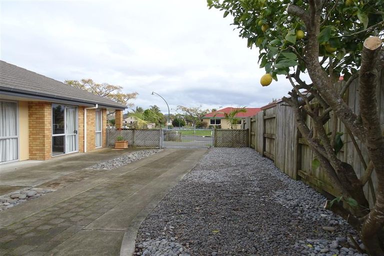 Photo of property in 29 Carlsberg Place, Papamoa Beach, Papamoa, 3118