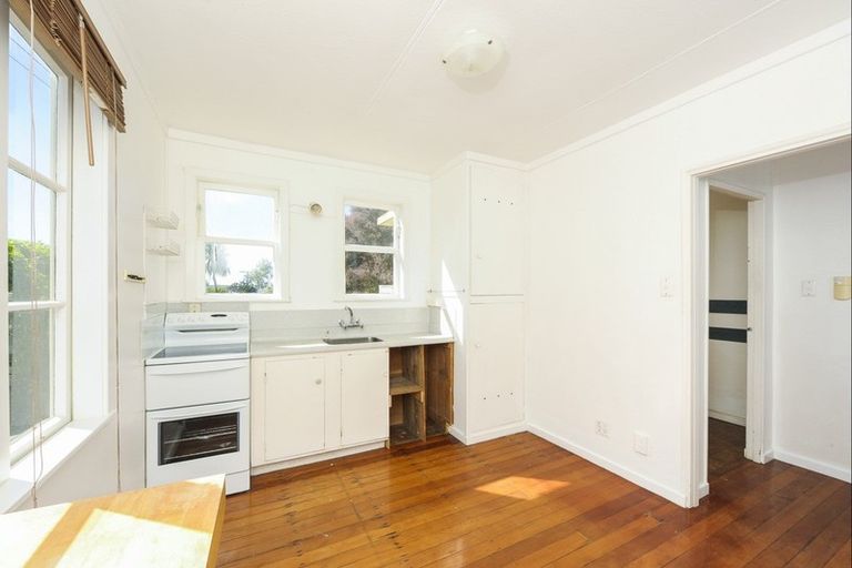 Photo of property in 29 State Avenue, Onehunga, Auckland, 1061
