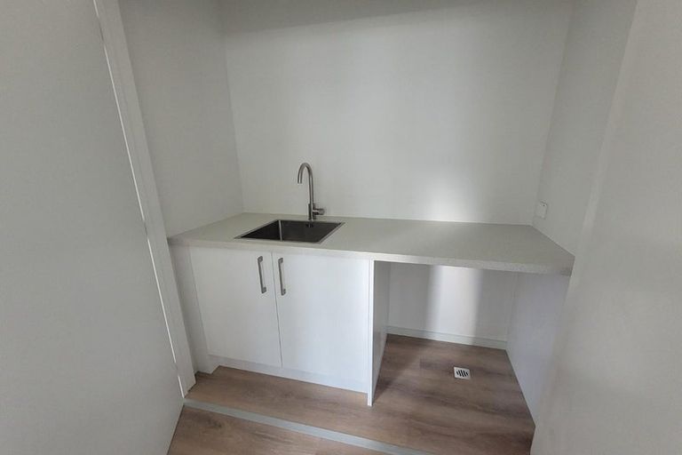 Photo of property in 9a Higgins Street, Marewa, Napier, 4110