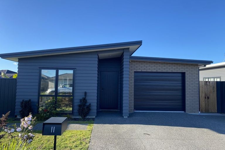 Photo of property in 11 Pioneer Crescent, Omokoroa, 3114