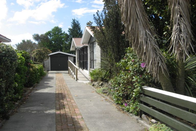 Photo of property in 45 Sturrocks Road, Redwood, Christchurch, 8051