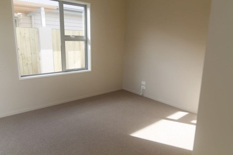 Photo of property in 1 Fyfe Road, Wigram, Christchurch, 8042