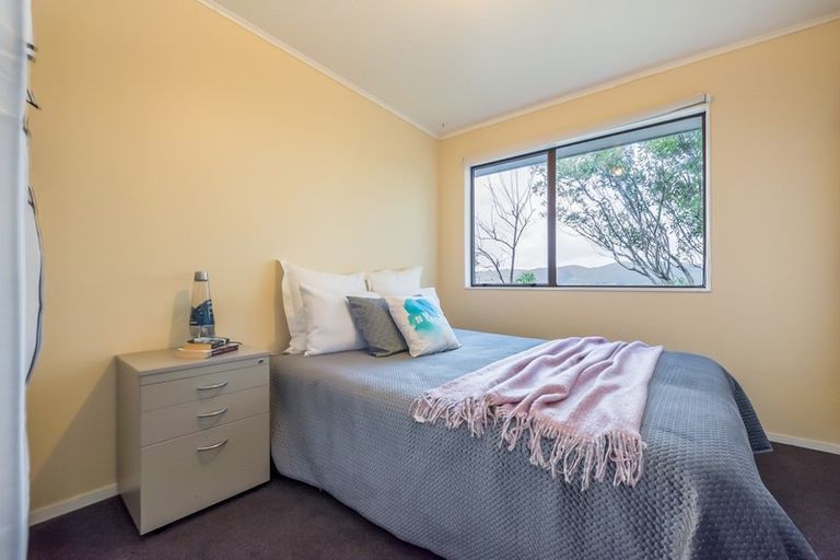 Photo of property in 5a Mossburn Grove, Kelson, Lower Hutt, 5010