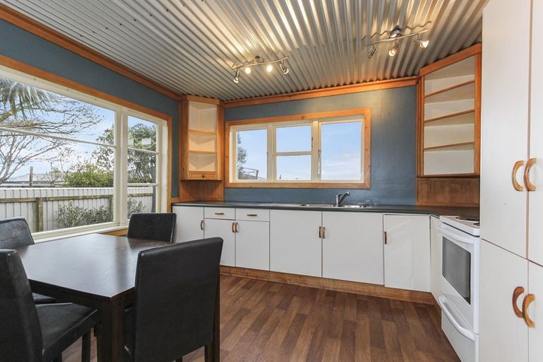 Photo of property in 130 Regan Street, Stratford, 4332