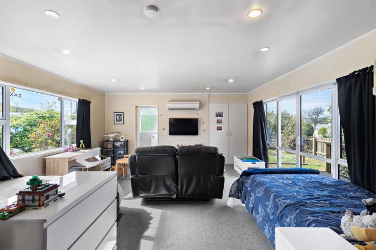 Photo of property in 12 Newcastle Street, Clyde, 9330