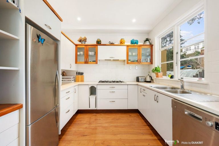 Photo of property in 38 Shirley Street, Karori, Wellington, 6012